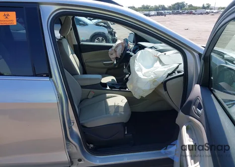 2018 Ford Escape Se из США, поврежденный, VIN 1FMCU0GD6JUA19913